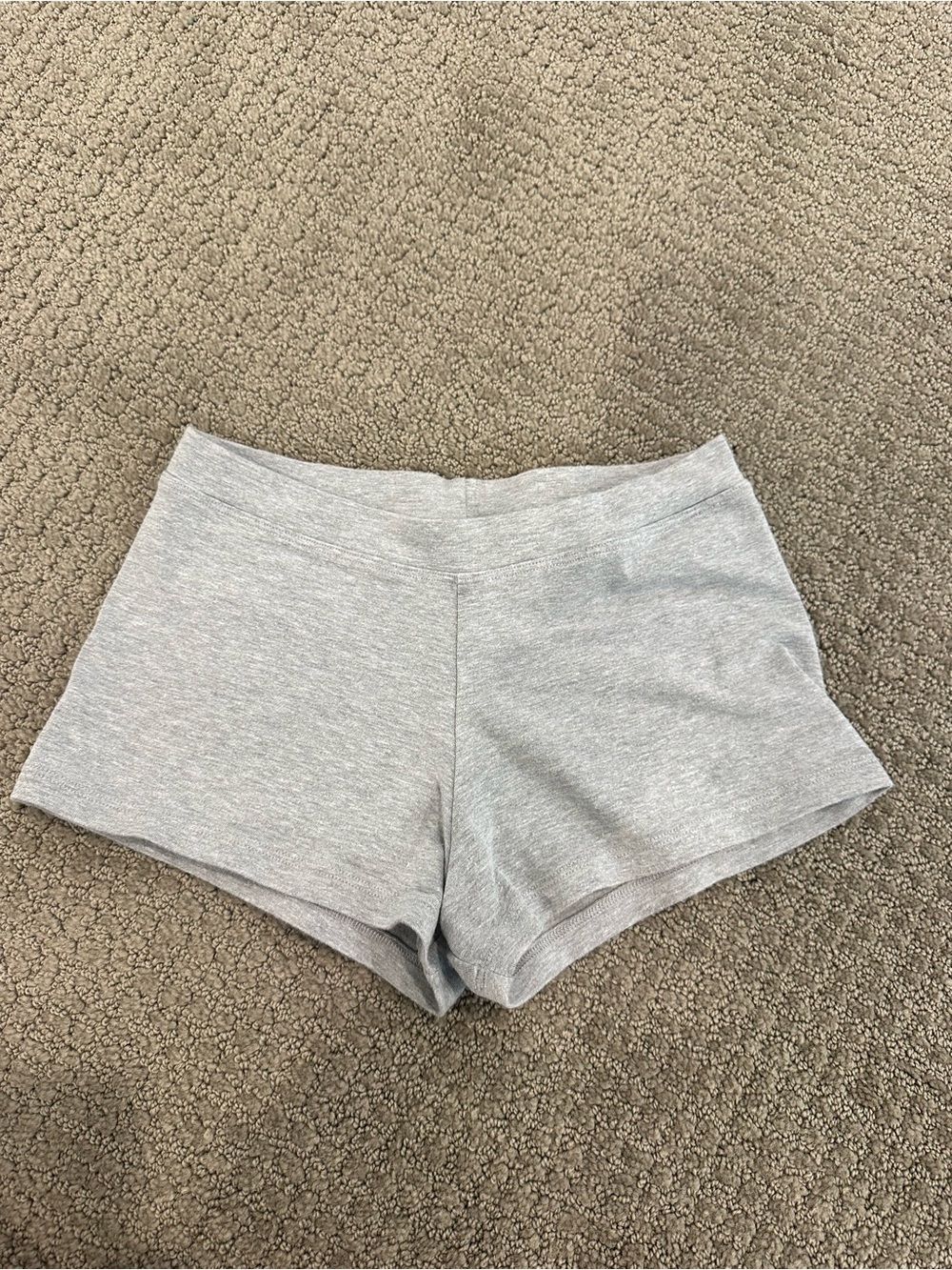 Women's Light Gray Everyday Stretch Shorts